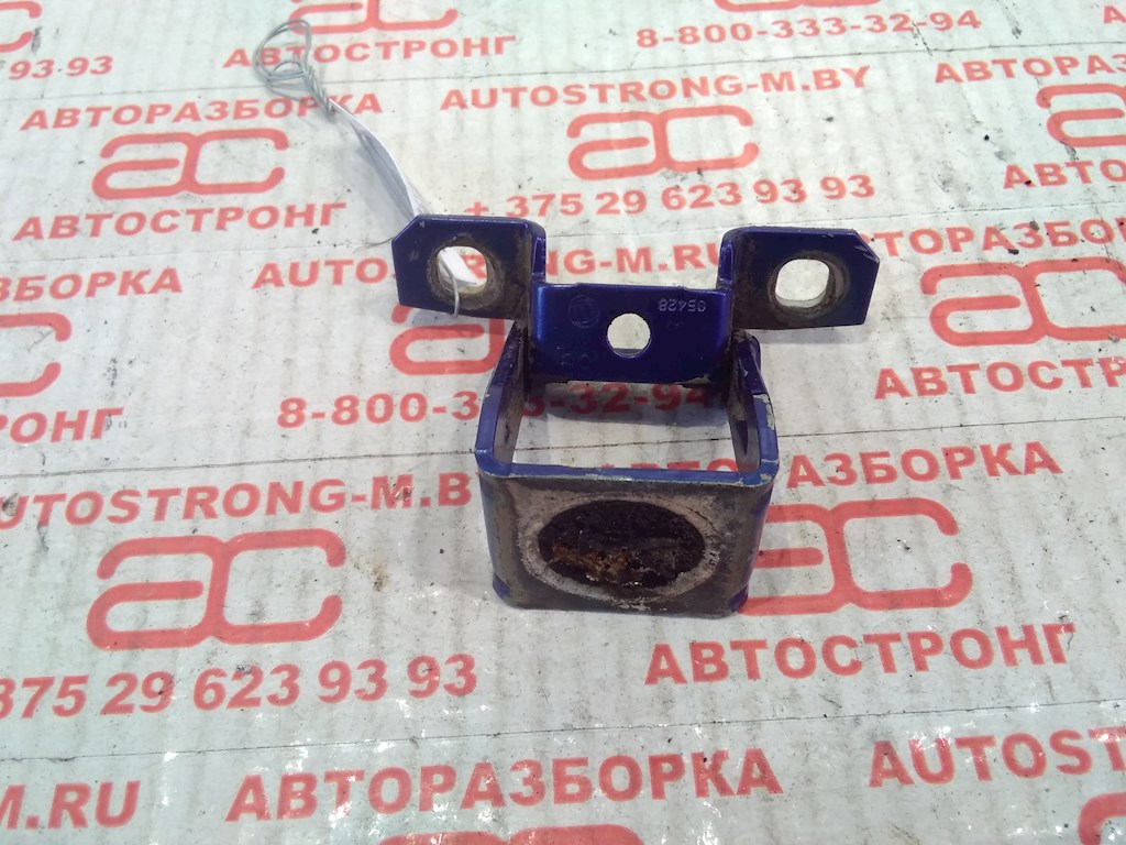 Петля крышки (двери) багажника Fiat Punto 3 Grande Punto (199/310) (2005-2018)