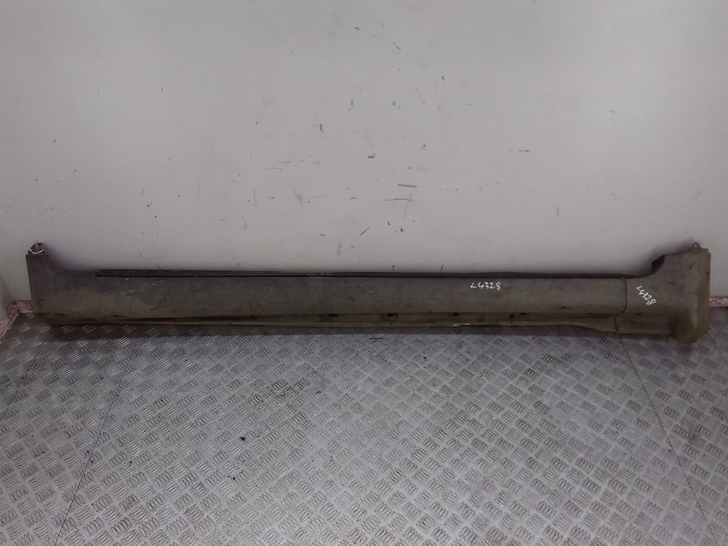 Накладка декоративная на порог правая Volvo XC90 1 (2002-2014)