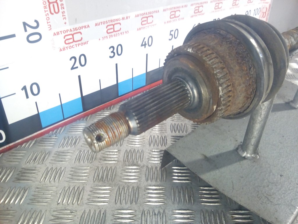 Полуось (привод, приводной вал) задняя правая HYUNDAI Tucson l 2004-2010