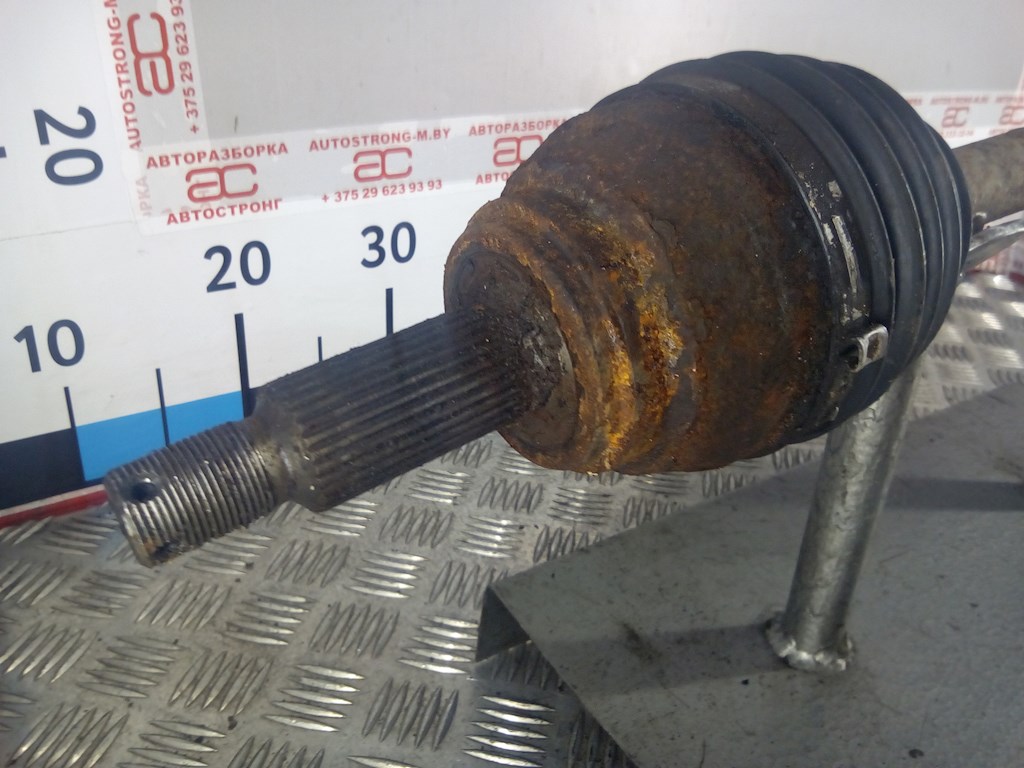 Полуось (привод, приводной вал) передняя левая HYUNDAI Tucson l 2004-2010