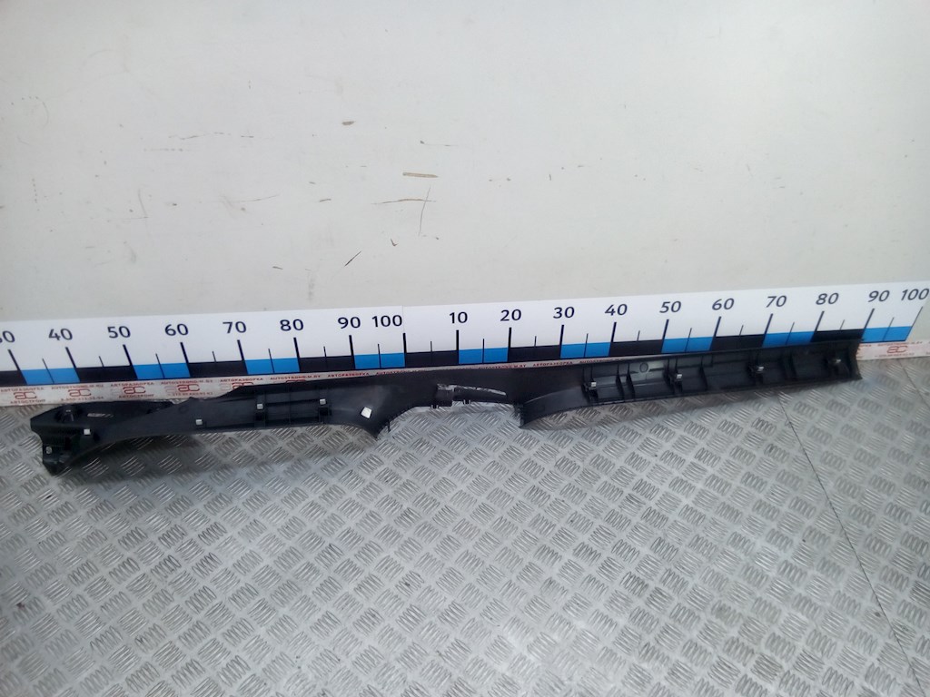 Накладка порога (внутренняя) VOLKSWAGEN Passat B7 2011-2015