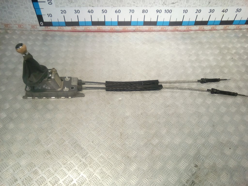 Кулиса (селектор) АКПП/МКПП в салоне VOLKSWAGEN Touran 2003-2010