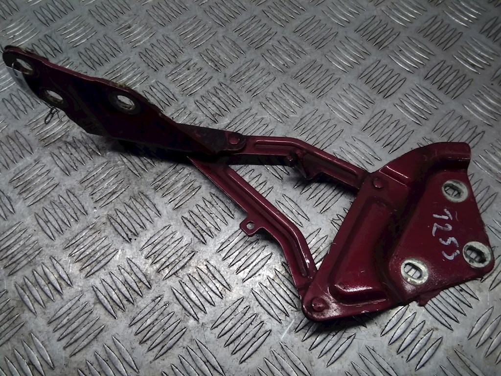 Петля капота левая/правая VOLKSWAGEN Touareg 2002-2010