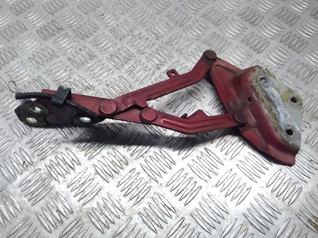 Петля капота левая/правая VOLKSWAGEN Touareg 2002-2010