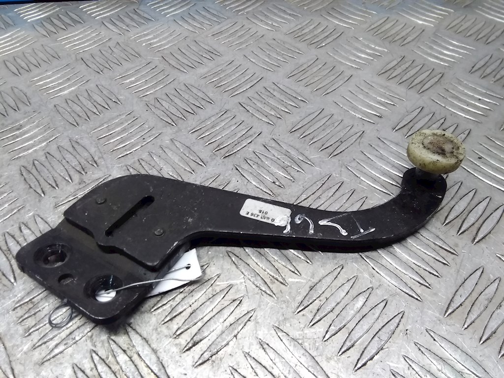 Ролик двери сдвижной Volkswagen Transporter (T5) (2003-2015)