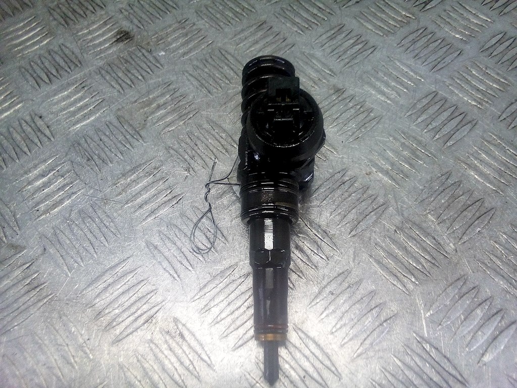 Форсунка дизельная электрическая SKODA Fabia MK2 5J 2007-2014