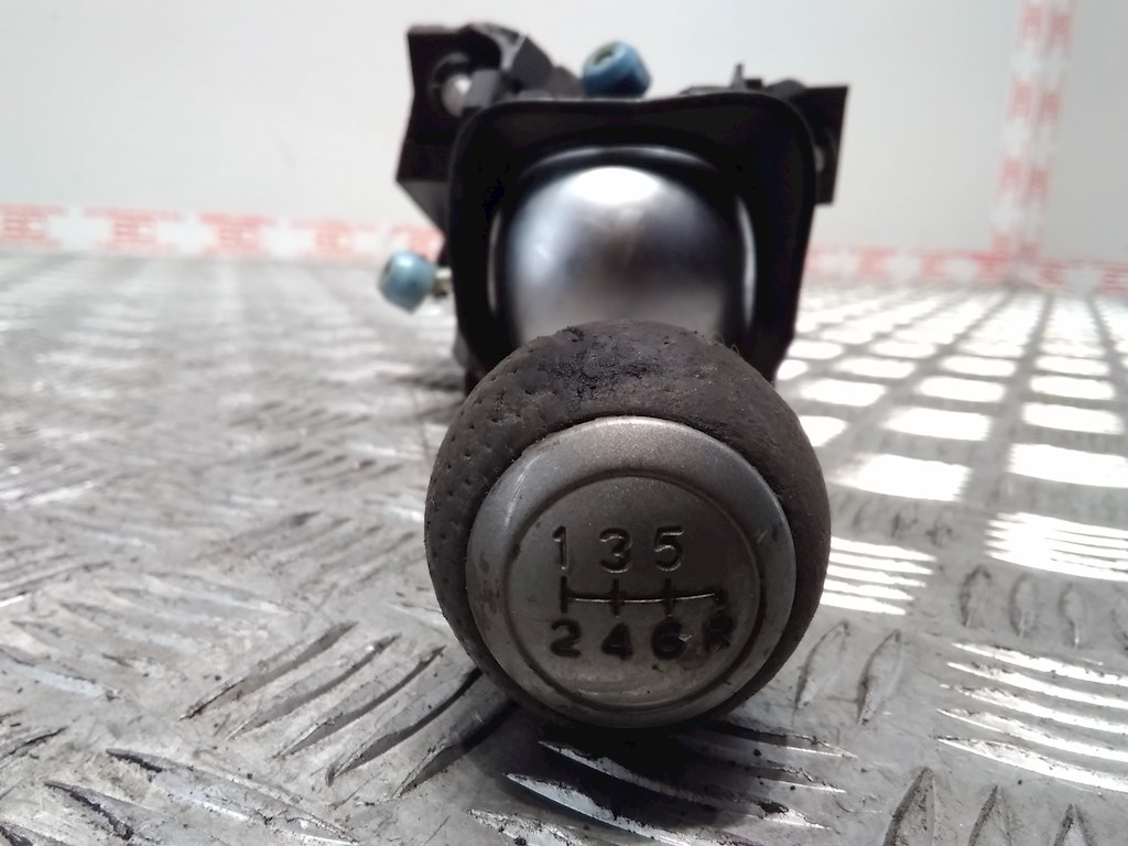 Кулиса (селектор) АКПП/МКПП в салоне HONDA FR-V 2004-2009