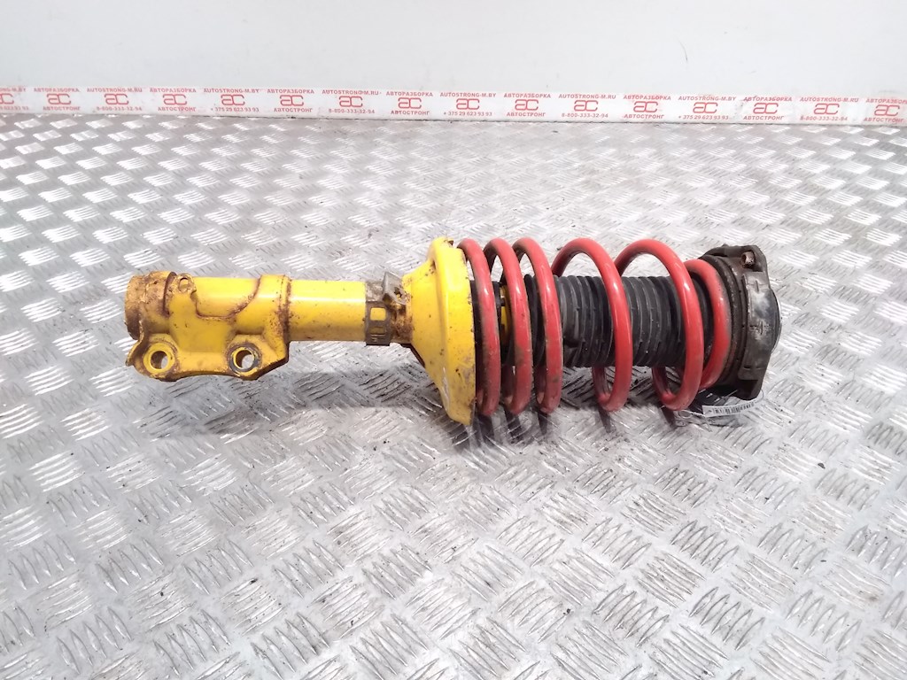 Стойка амортизатора переднего правого Volkswagen Polo 3 (1994-2002)