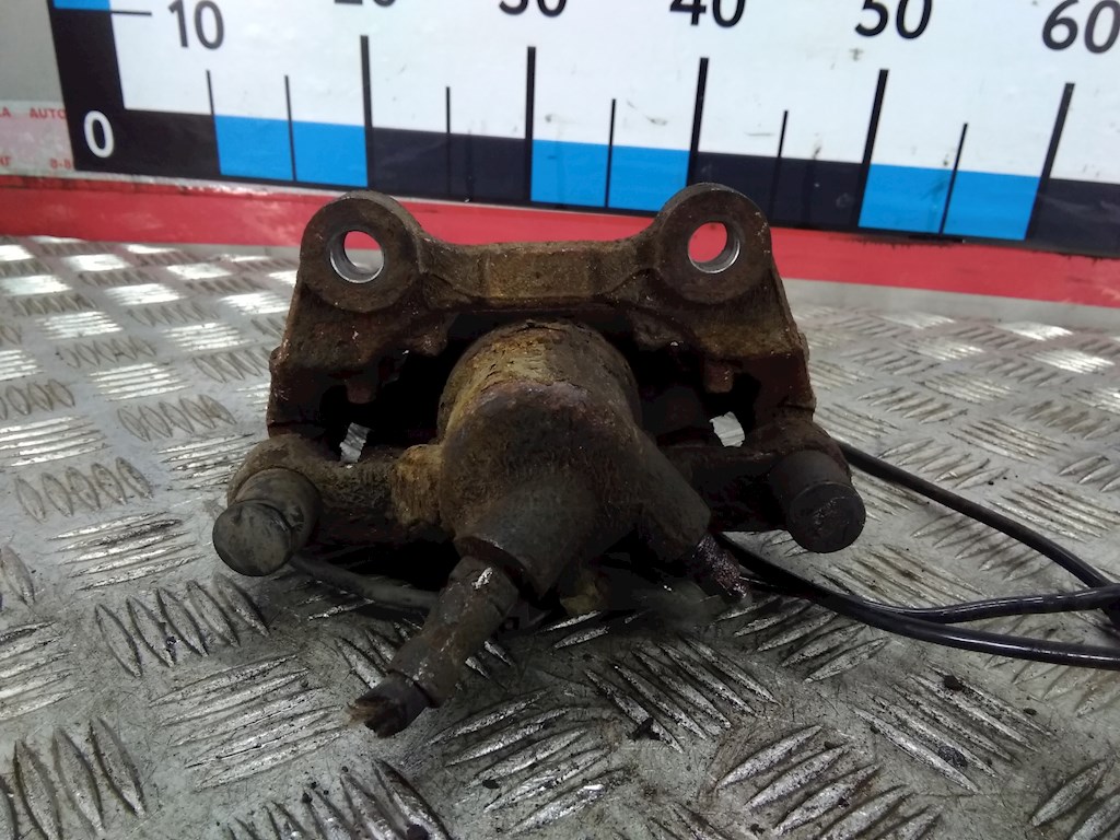 Суппорт задний правый MERCEDES-BENZ C-Class C-klasse W204 2007-2015