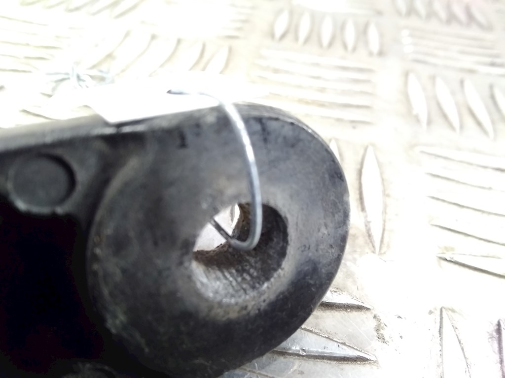 Поводок дворников передний левый/ правый SEAT Ibiza 2002-2008