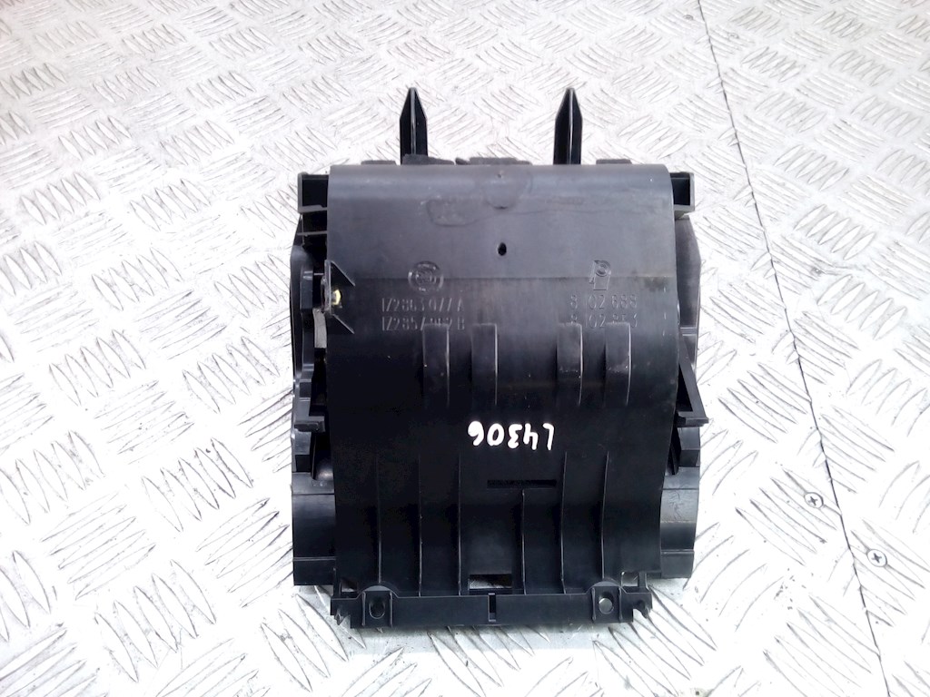 Бардачок SKODA Octavia A5 1Z- 2004-2013