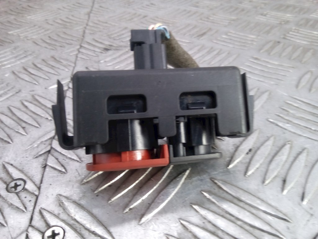 Кнопка аварийной сигнализации (аварийки) RENAULT Clio 2005-2012