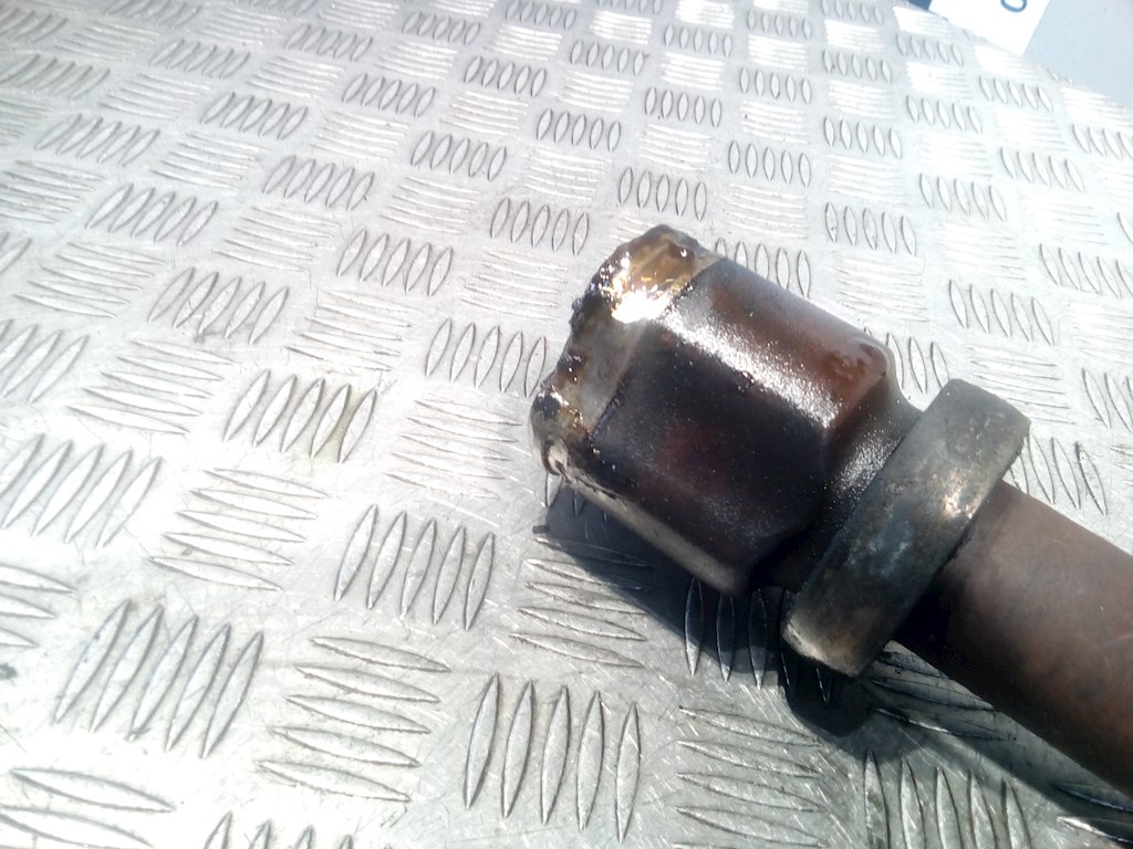 Полуось (привод, приводной вал) передняя правая FORD Focus I 1998-2005