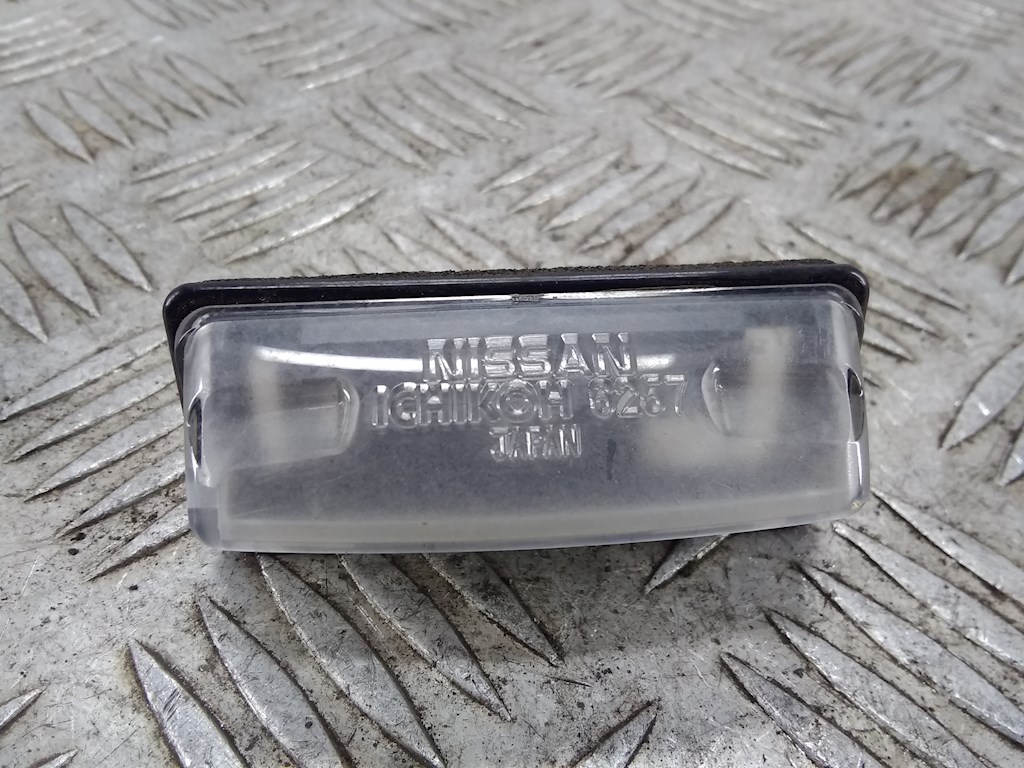 Фонарь подсветки номера NISSAN Tiida C11 2004-2014