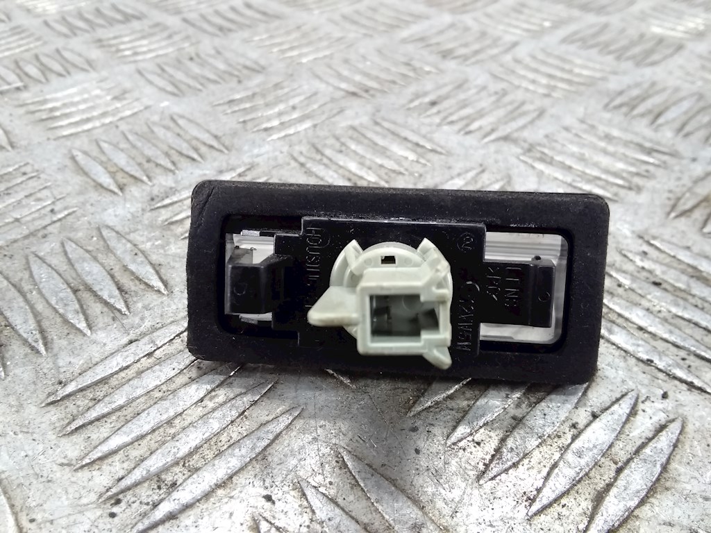 Фонарь подсветки номера NISSAN Tiida C11 2004-2014