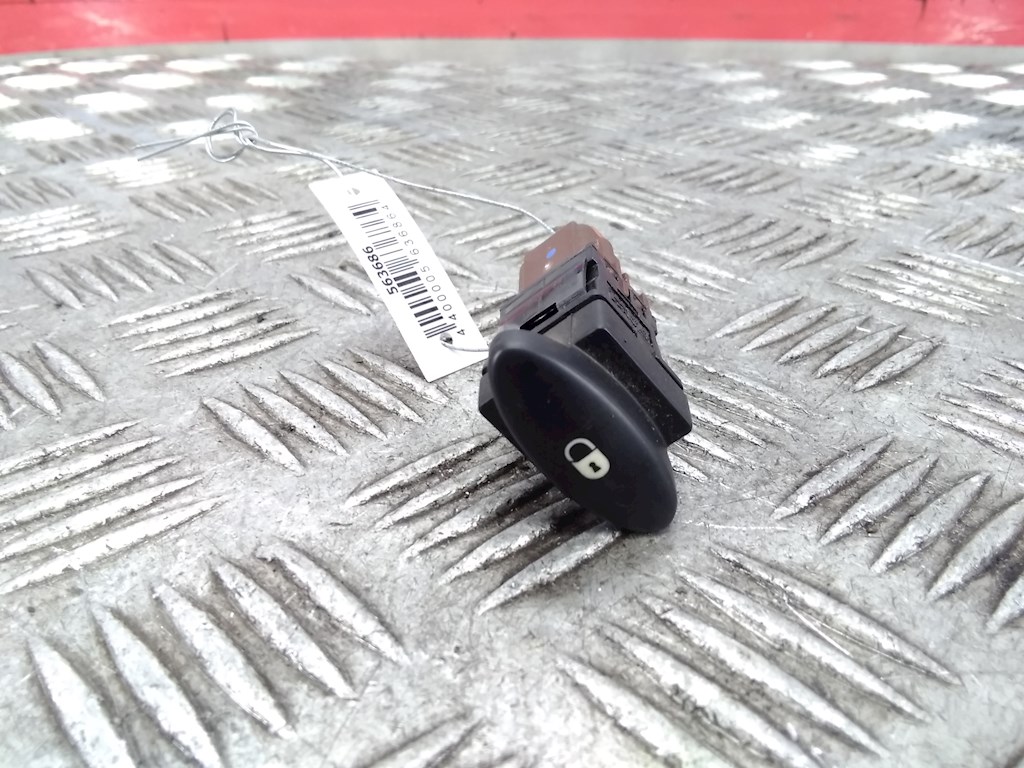 Кнопка центрального замка CITROEN C5 I 2001-2008