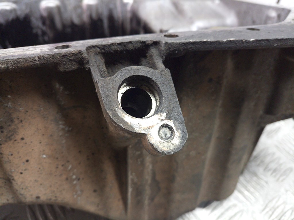 Поддон масляный двигателя MERCEDES-BENZ E-Class W211, S211 2002-2009