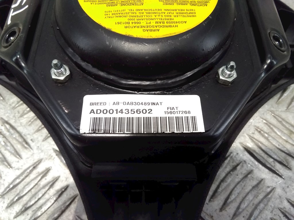 Подушка безопасности в рулевое колесо ALFA ROMEO 156 1997-2007