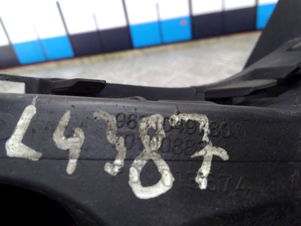 Кронштейн заднего бампера левый правый CITROEN C5 II 2007-2017