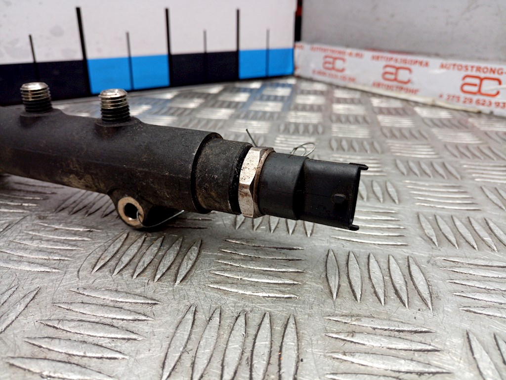 Рампа топливная (рейка) VOLVO XC90 2002-2014