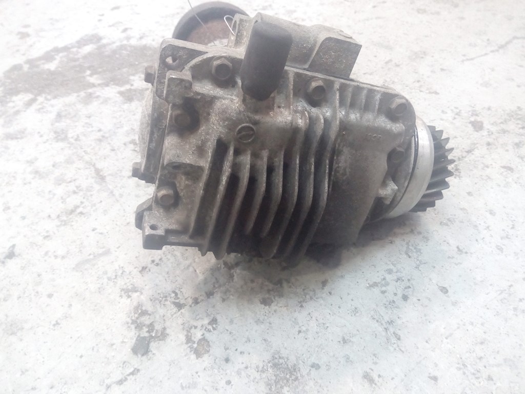 Коробка раздаточная (раздатка) MAZDA Tribute 2000-2007