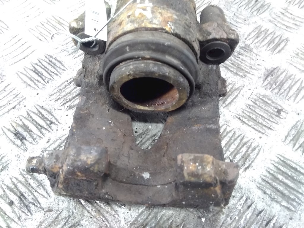 Суппорт передний правый SEAT Ibiza 2002-2008