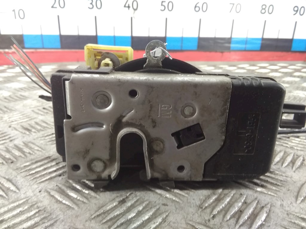 Замок двери передней левой OPEL Signum 2003-2008