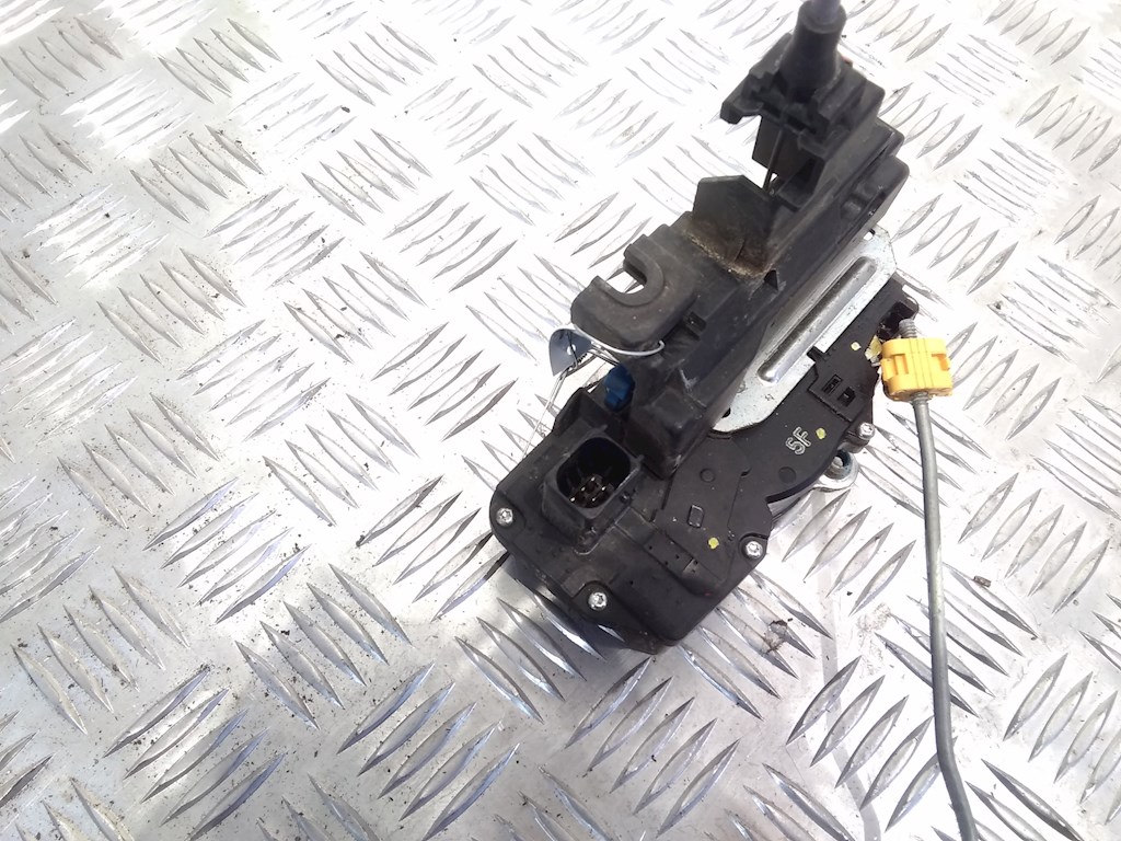 Замок двери задней правой OPEL Antara 2006-2015