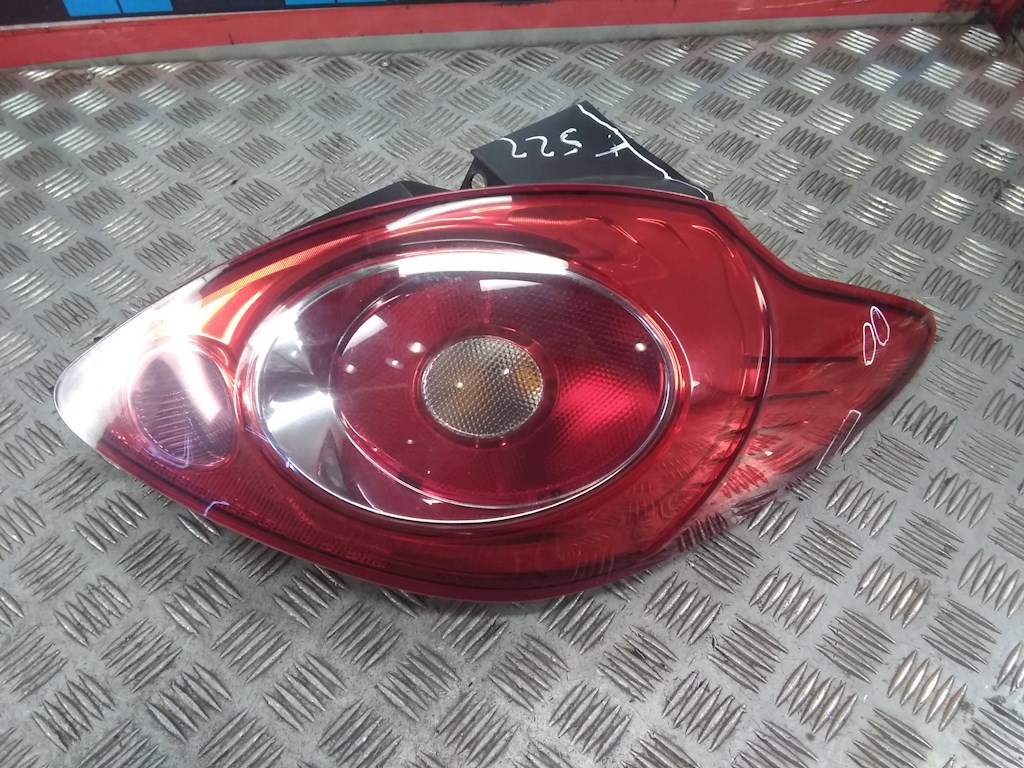 Фонарь задний правый FORD KA 2009-2016