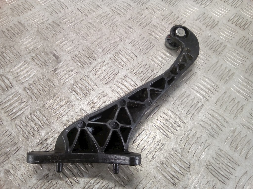 Ролик двери сдвижной (левый/правый средний верхний/нижний) PEUGEOT Partner 2008-2018