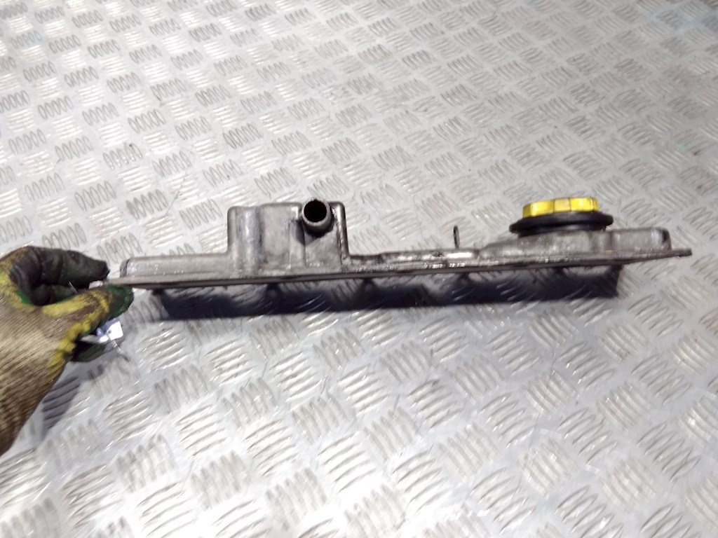 Крышка головки блока (клапанная) ROVER 45 1999-2005