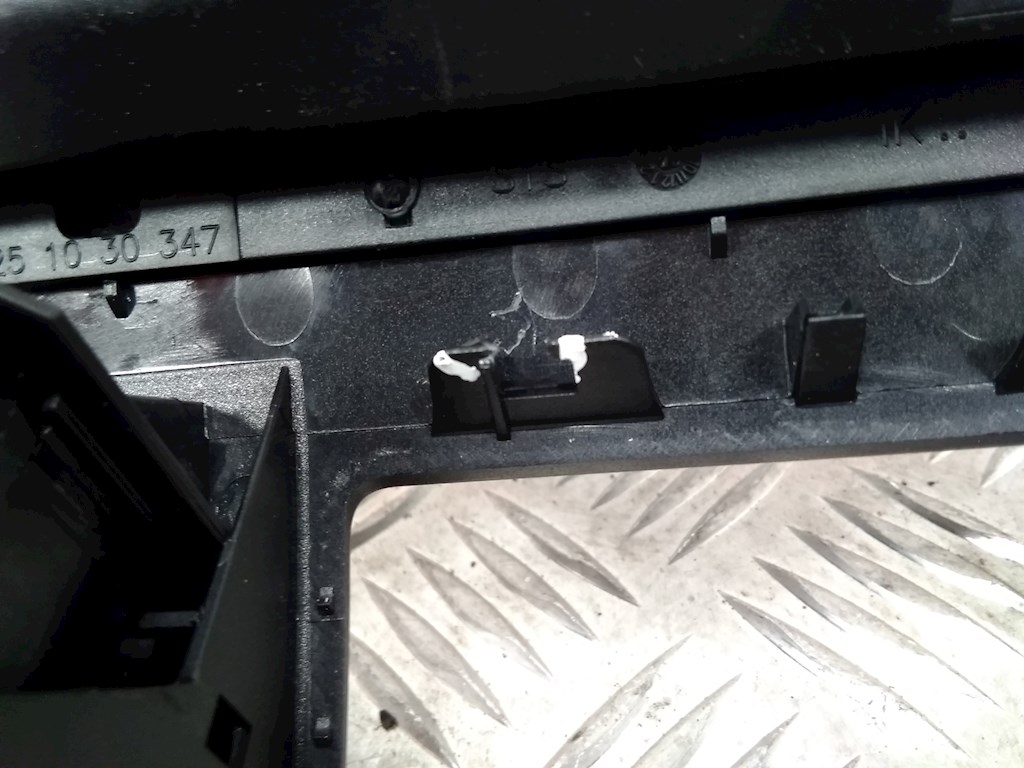 Накладка декоративная VOLKSWAGEN Touran 2003-2010