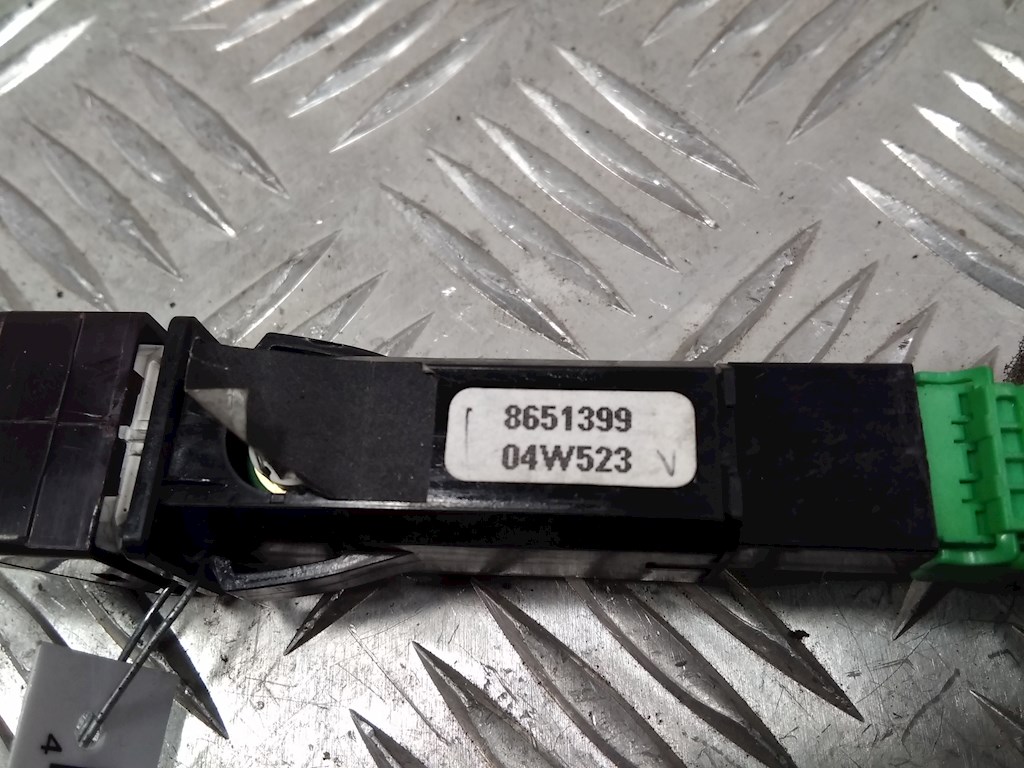 Кнопка аварийной сигнализации (аварийки) VOLVO V50 I 2004-2012