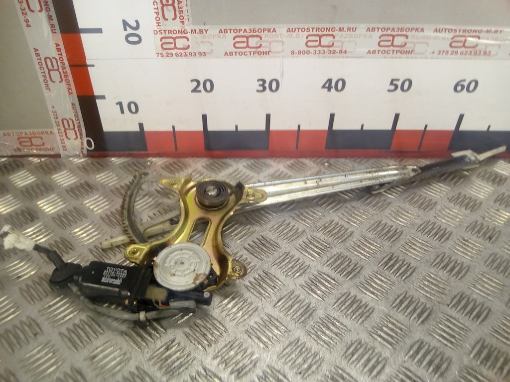 Стеклоподъемник передний правый LEXUS LS UCF20 1997-2000