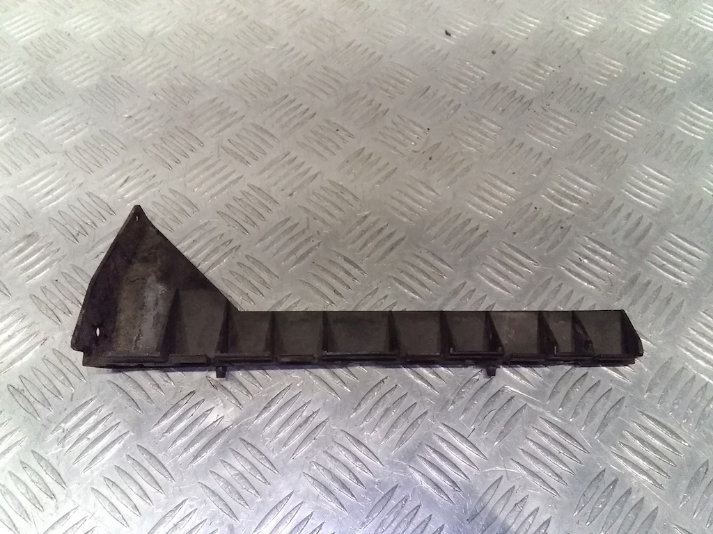 Кронштейн заднего бампера левый правый AUDI A8 D3 2003-2010