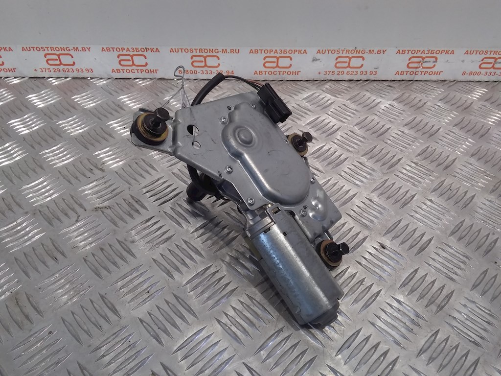 Моторчик стеклоочистителя задний MITSUBISHI Carisma 1995-1999