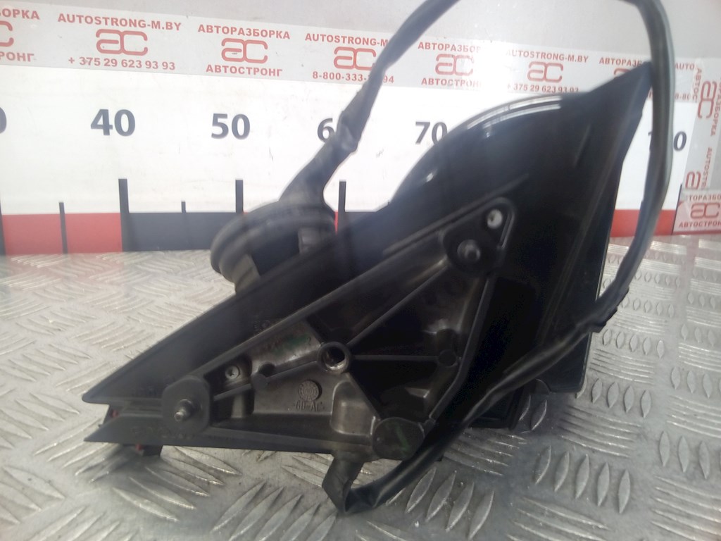Зеркало правое AUDI A3 8P 2003-2013
