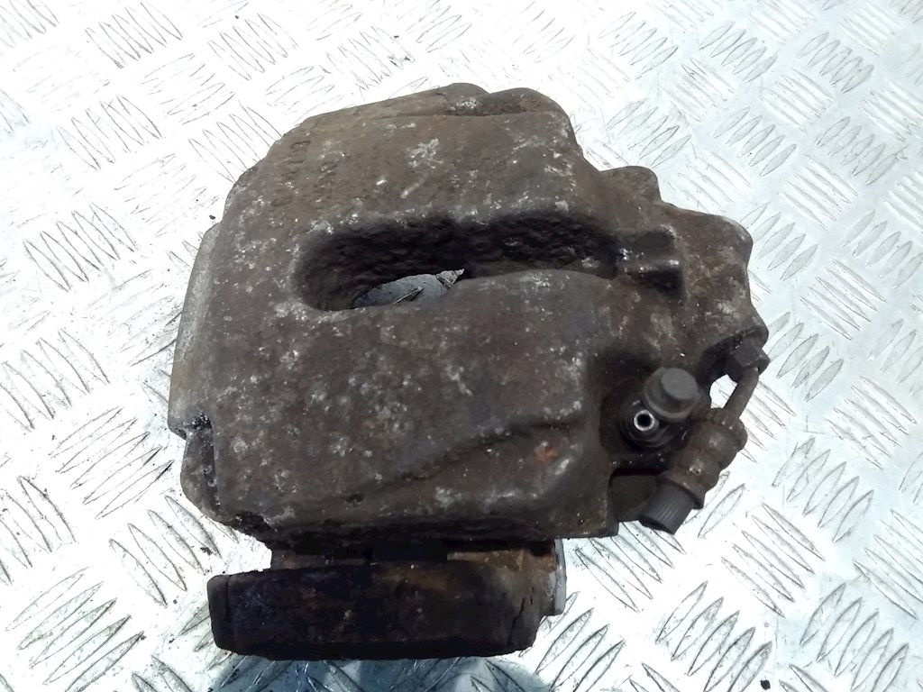 Суппорт передний правый BMW 5er 5 серия F10/F11/F07 2009-2017