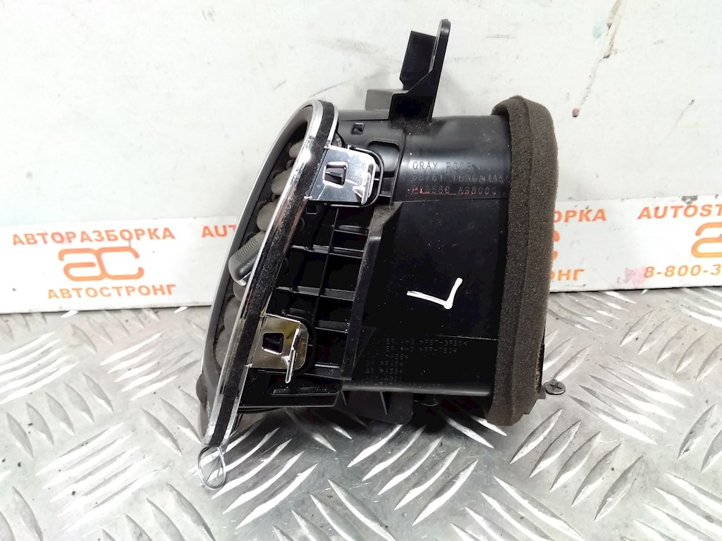 Дефлектор воздушный INFINITI QX56/QX80 2004-2010