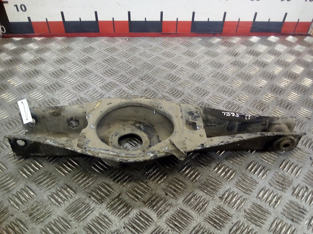 Рычаг задний правый PEUGEOT 406 1995-1999