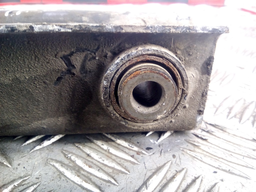 Рычаг задний правый PEUGEOT 406 1995-1999