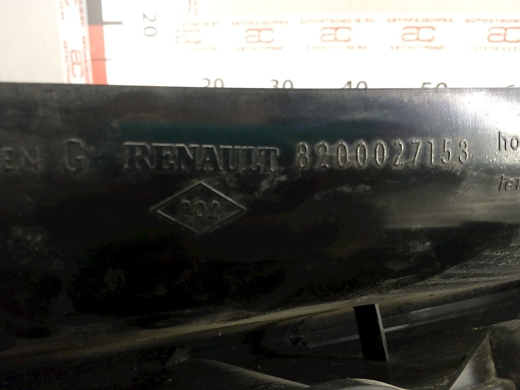 Фонарь задний левый RENAULT Espace 2003-2014