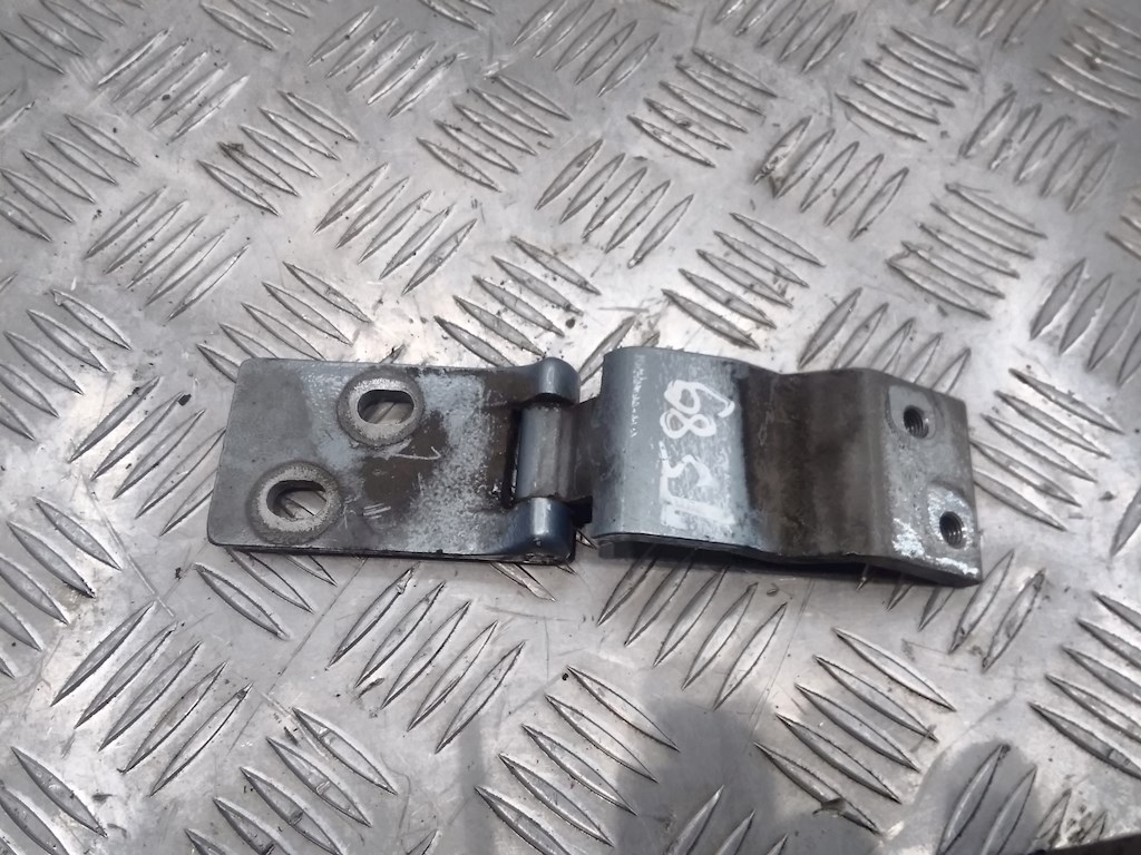 Петля двери задней левой Opel Combo C (2001-2011)