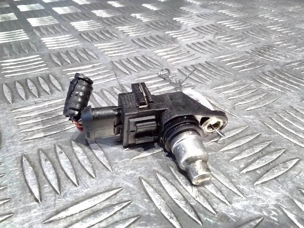 Датчик положения распредвала VOLVO V40 I 1995-2004