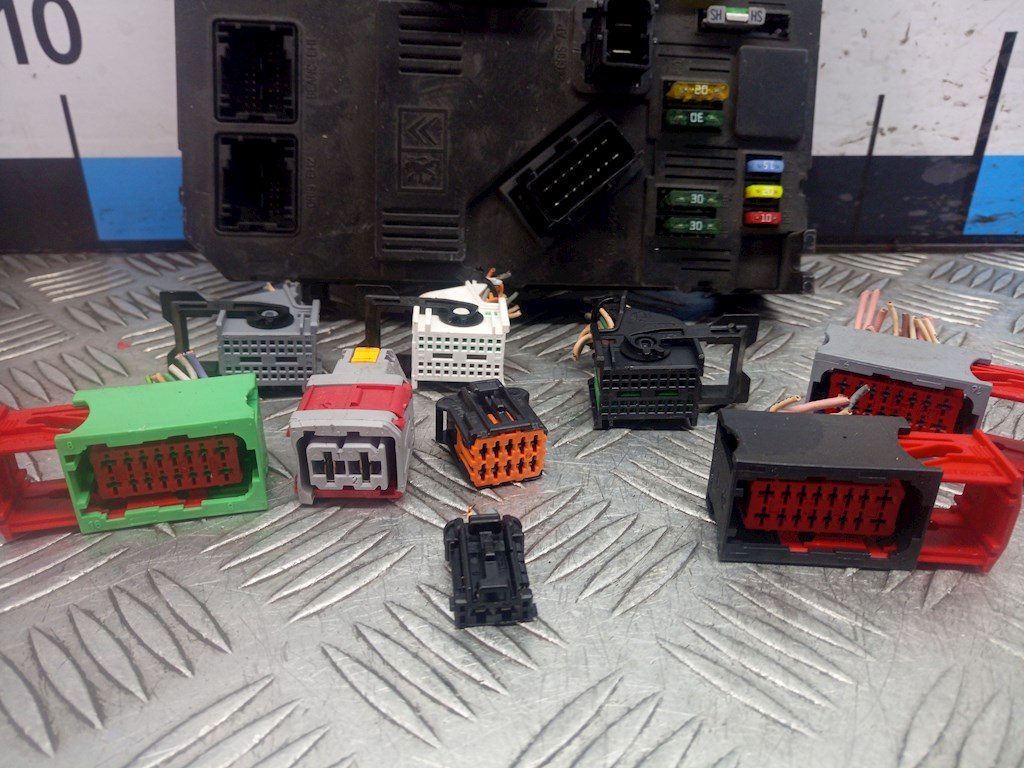 Блок комфорта PEUGEOT 407 2004-2010