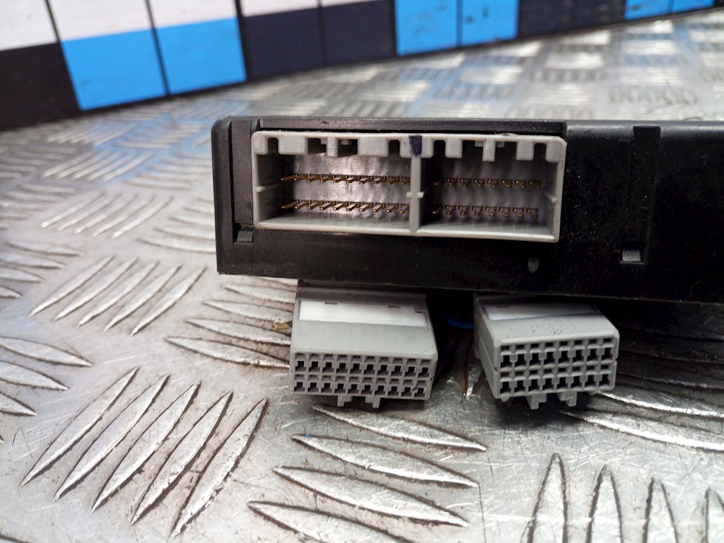 Блок комфорта NISSAN Almera Tino 2000-2006