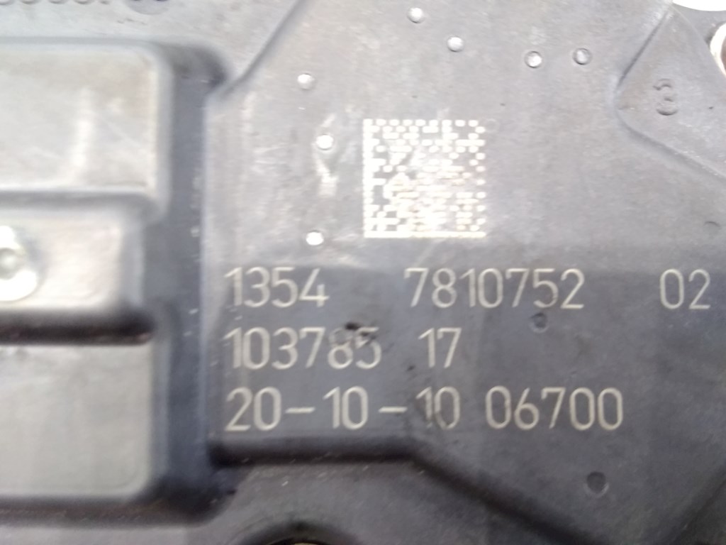 Заслонка дроссельная электрическая BMW 5er 5 серия F10/F11/F07 2009-2017