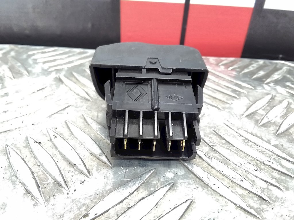 Кнопка центрального замка RENAULT Megane I 1996-2002