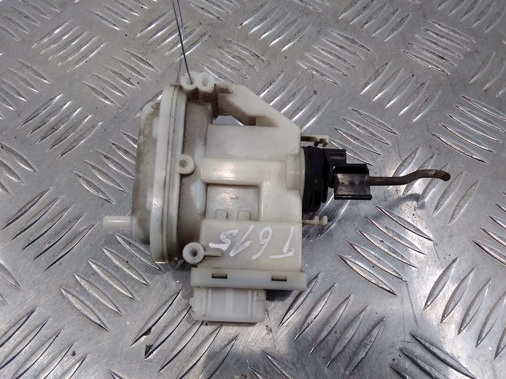 Активатор замка двери VOLKSWAGEN Passat B4 1993-1997