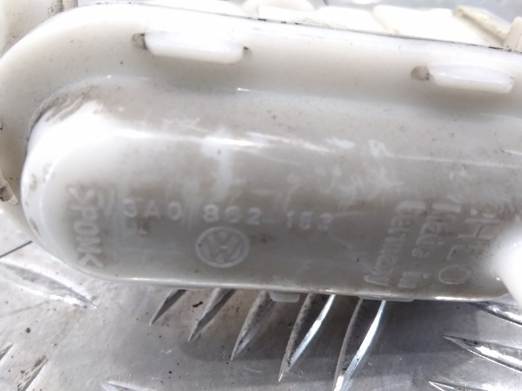 Активатор замка двери VOLKSWAGEN Passat B4 1993-1997